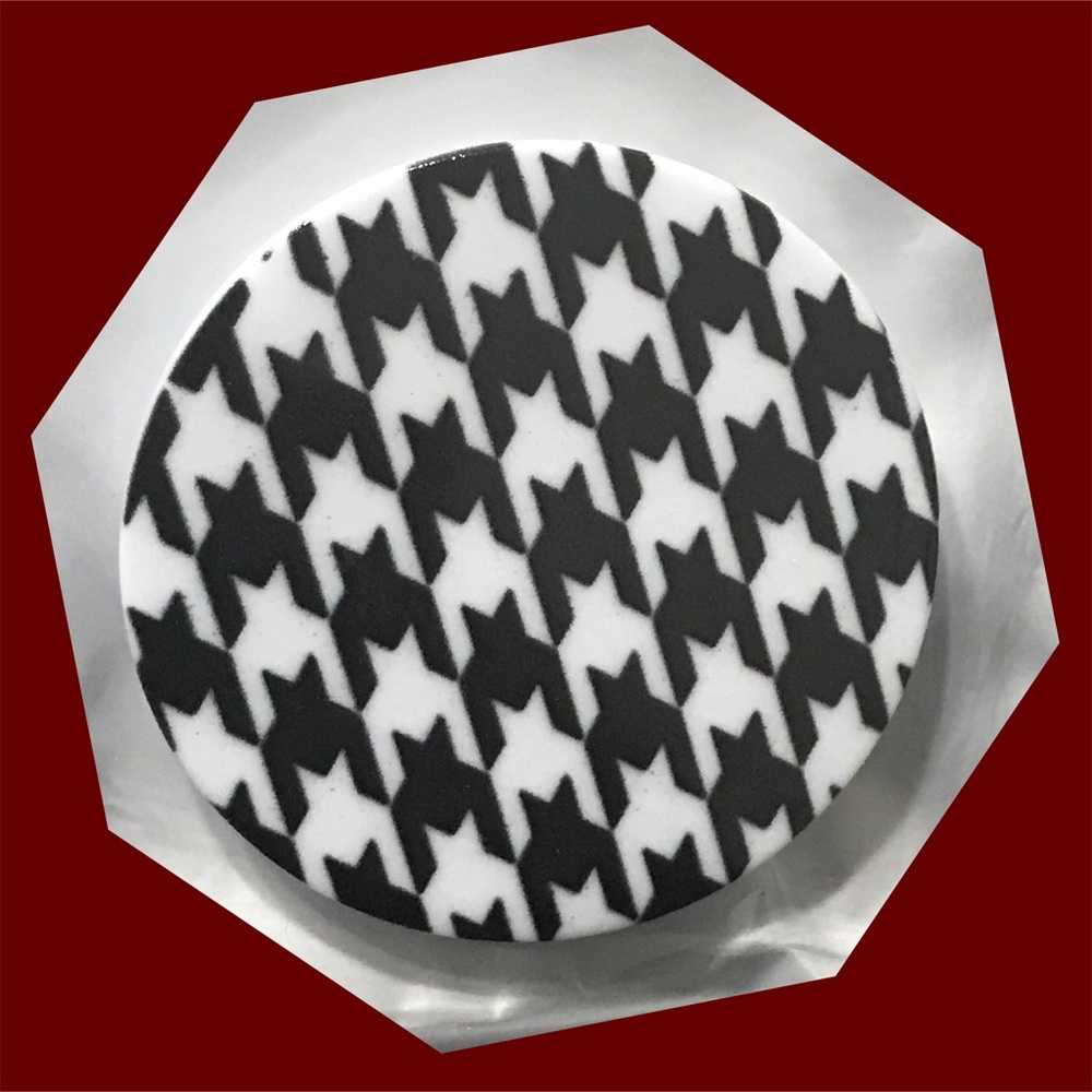 3/$25 Houndstooth Popsocket Style Phone Grip